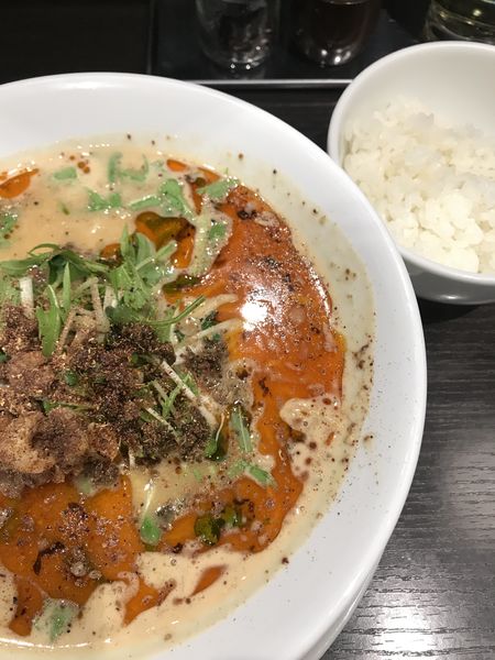 「坦々麺、半ライス」@四川担担麺 阿吽 キッテグランシェ店の写真