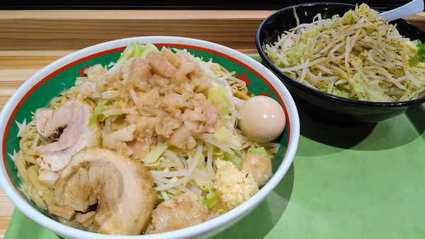 「豚玉ラーメン+倍盛」@ジャンクガレッジ イオンタウンふじみ野店の写真