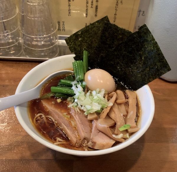 「醤油A 特製トッピング」@麺処ゆきちの写真