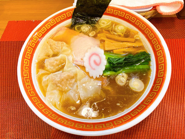 「ワンタン麺:930円」@麺創庵 砂田の写真