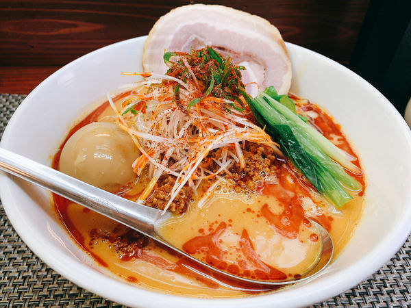 「鶏豚白湯担々麺」@麺や 睡蓮の写真