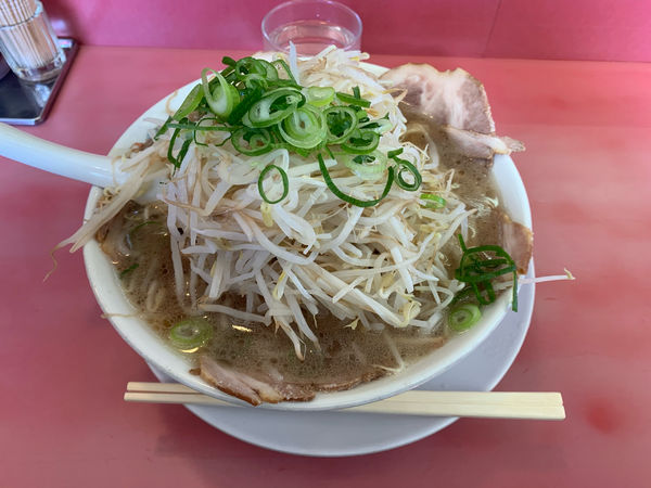 「特製大盛ラーメン850円」@ラーメン福 師勝店の写真