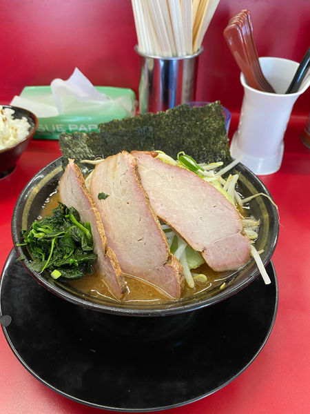 「野菜チャーシューメン」@家系ラーメン 王道家の写真