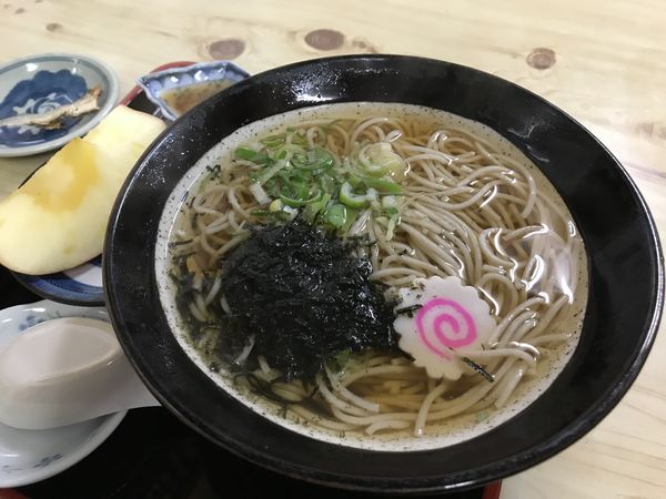 「津軽そば　630円」@三忠食堂 本店の写真