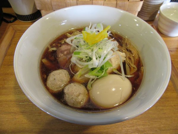 「特製中華そば（９８０円）」@中華蕎麦 はざまの写真