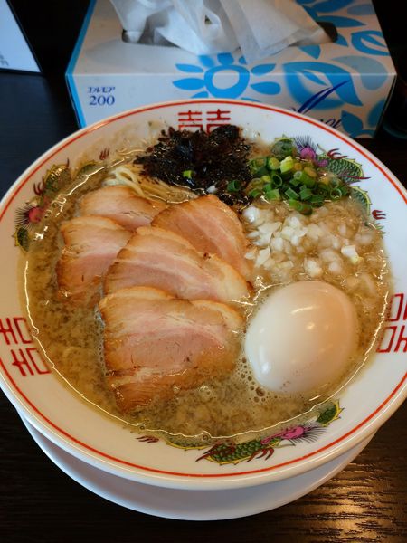 「特製ラーメン+スーパードライ」@浅草  参食堂の写真