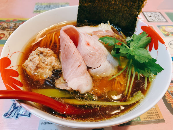 「凛々しい地鶏中華そば」@らーめん凛々の写真