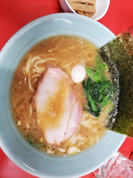 「醤油ラーメン７００円全部普通」@壱六家 上大岡店の写真
