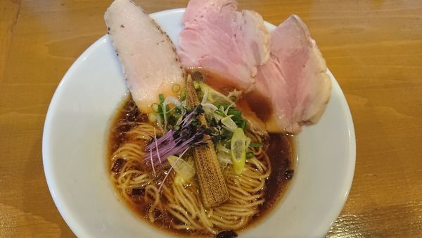 「鶏清湯淡麗醤油ラーメン 750円」@MARCOの写真