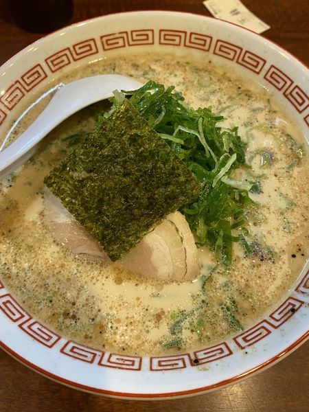 「青ネギ豚骨醤油ラーメン」@二代目 哲麺 八王子店の写真