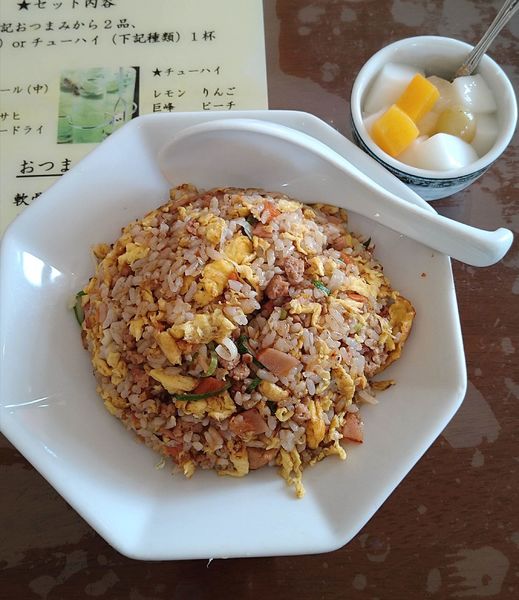 「ニンニクチャーハン 500円」@豊軒飯店の写真