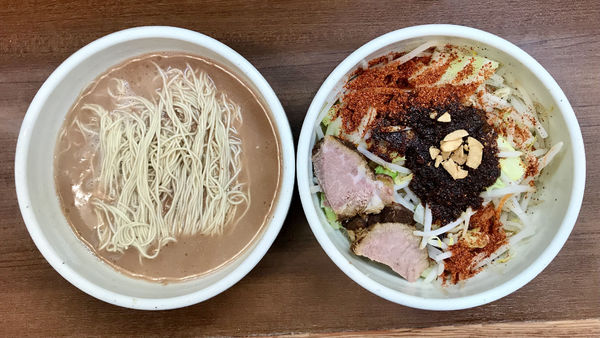 「ヱビスビール中瓶→ バリカタらーめん カラベジ ＋ 野菜大盛」@麺処 一笑の写真