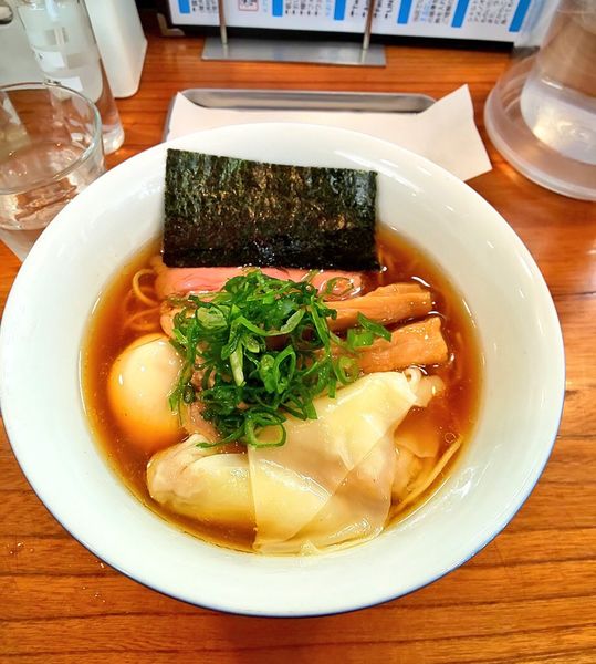 「特製らぁめん 1070円」@アメノオトの写真