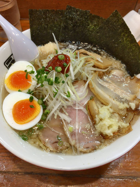 「特製野方ホープラーメン」@野方ホープ 荻窪店の写真