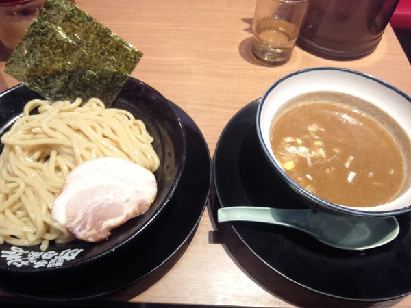 「つけ麺８００円」@町田商店 浦和店の写真