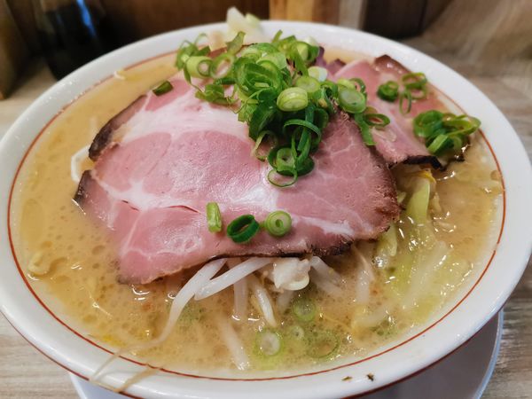 「にぼぶた」@らーめん専門店 煮干しと豚の写真