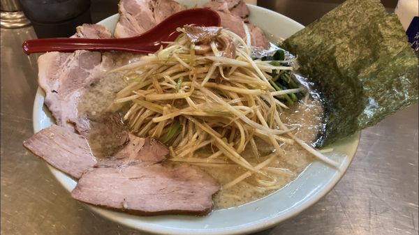 「ネギチャーシュー麺910」@ラーメンショップ 椿 牛久店の写真