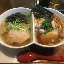 のぶ代とシノブのにこいち