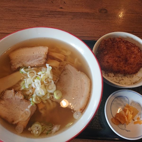 「板新ラーメン730円、ミニミニ丼280円」@会津・喜多方ラーメン 坂新の写真