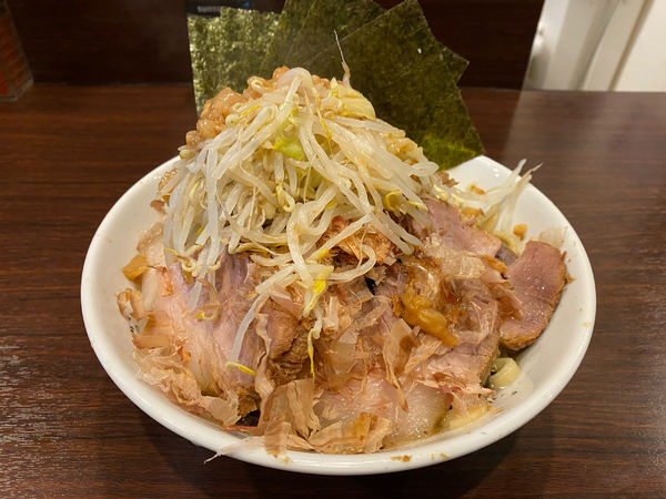 「汁なし 豚増し1枚 のり ピリ辛ネギ」@ピコピコポンの写真