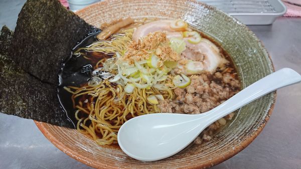 「五段覆麺正油ラーメン＋海苔」@覆麺 智の写真