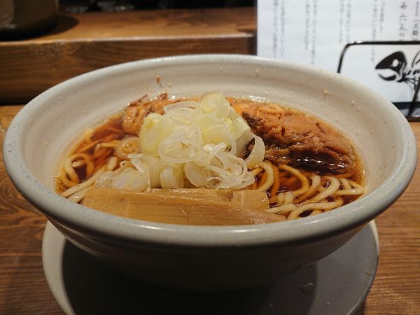 「らーめん 原点」@人類みな麺類 東京本店の写真