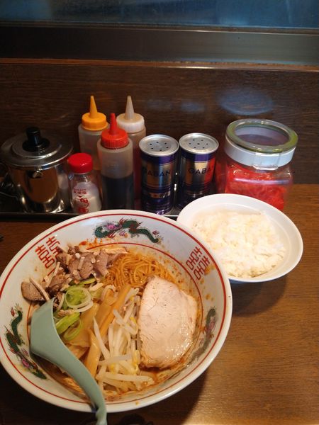 「背脂そば　740円」@東京屋台らーめん 翔竜 北千住駅前店の写真