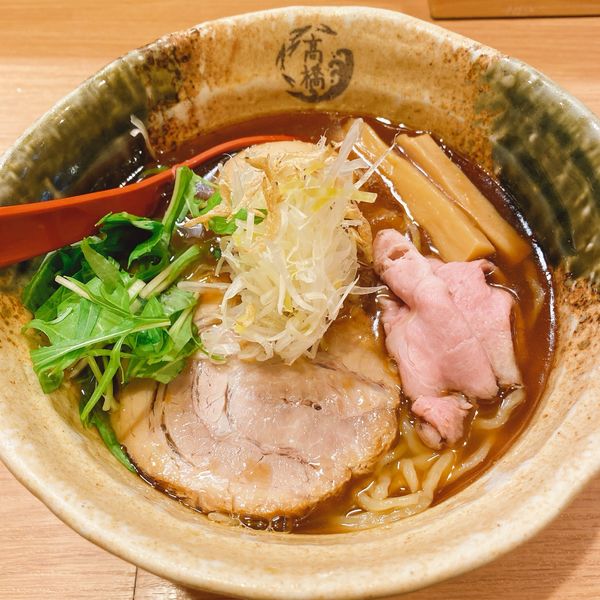 「味玉入り焼きあご塩らーめん」@焼きあご塩らー麺 たかはし 大船店の写真