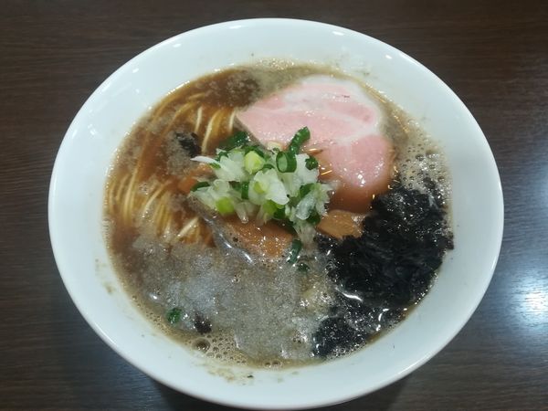 「限定　煮干しそば」@中華そばイデタの写真