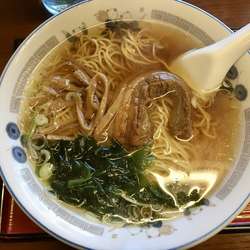 醤油ラーメン　500円