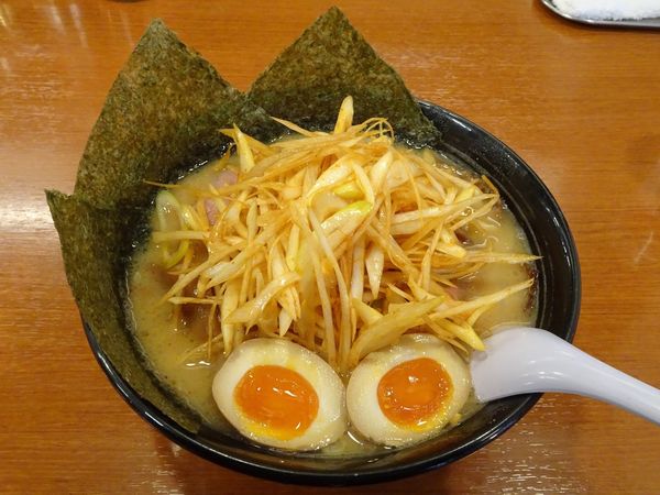 「スペシャルネギおやじ麺（1,350円）」@ラーメンおやじ 本店の写真