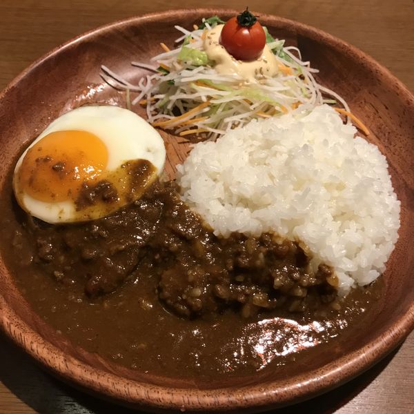 「エッグカリーバーグディッシュ（￥988）※」@びっくりドンキー 小平大沼店の写真