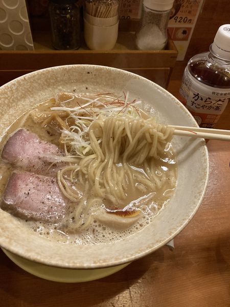 「中々・大盛（９５０円）」@麺元素の写真
