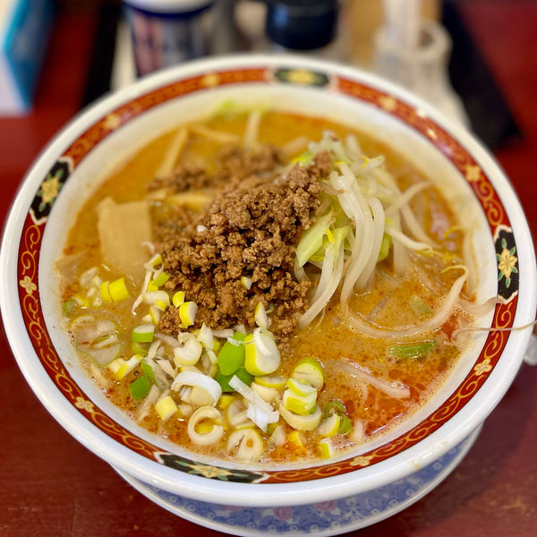 「本格坦々麺」@らーめん まるたつの写真