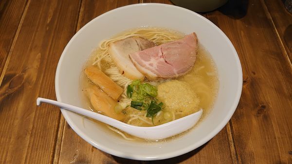 「あさりバターの塩らーめん800円+チャーシューご飯350円」@カッパラーメンセンターの写真