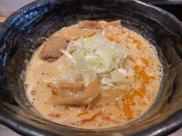 「ラーメン麺少なめ」@麺や 蒼 AOIの写真