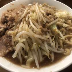 ラーメン300ｇニンニク少し（850円）