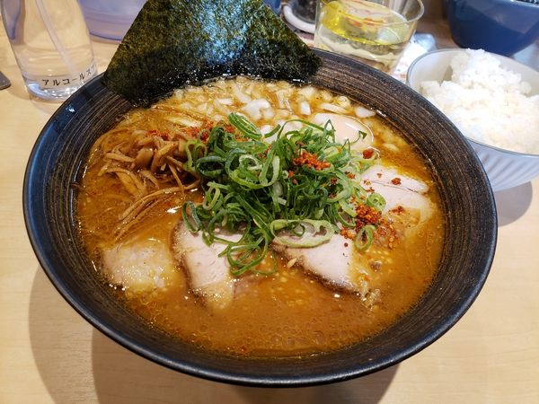 「味玉味噌ラーメン　白飯並」@中華そば 結。の写真