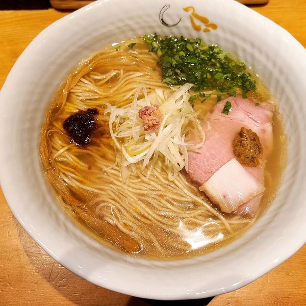 「真鯛と蛤の塩そば」@SOBAHOUSE 金色不如帰 新宿御苑本店の写真