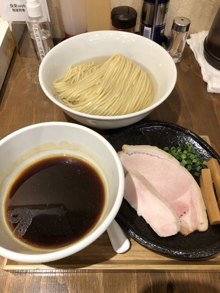 「醤油つけ麺(300g)1050円」@麺屋鈴春の写真