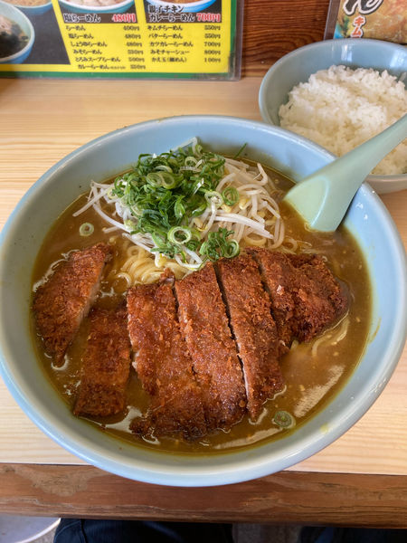 「カツカレーラーメン」@らーめんはうす ポパイ 西口店の写真