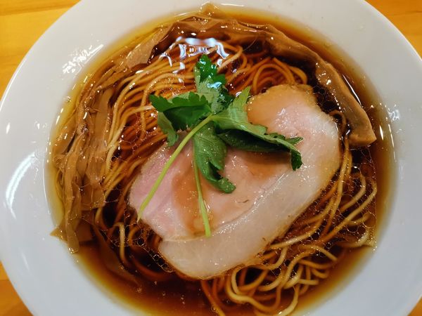 「醤油中華そば」@らぁ麺 はんにゃの写真