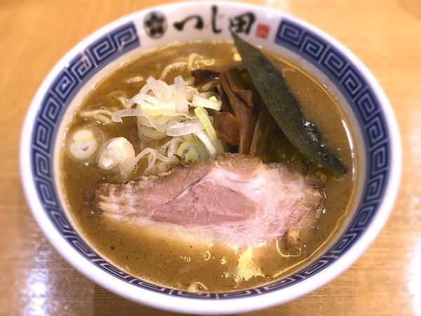 「濃厚らーめん￥800」@つじ田 水道橋店の写真