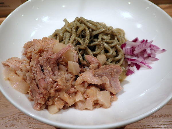 「肉にぼにぼちーの・肉多め」@煮干し Noodles Nibo Nibo Cinoの写真