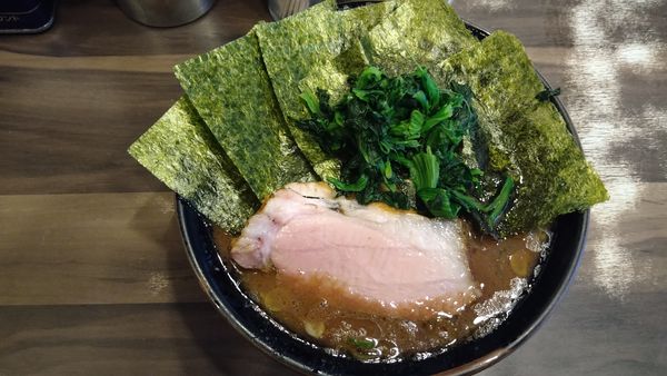 「ラーメン¥800+海苔¥120+小ライス¥120-」@神田ラーメン わいず 神田本店の写真