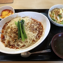 四川家庭料理 楊 八戸の画像