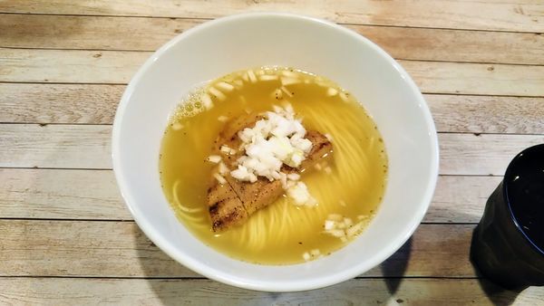 「祖師谷塩そば 900円」@世田谷中華そば 祖師谷七丁目食堂の写真