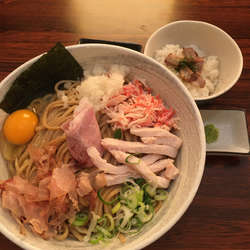 ズワイ蟹と鯵のまぜそば　追い飯付き