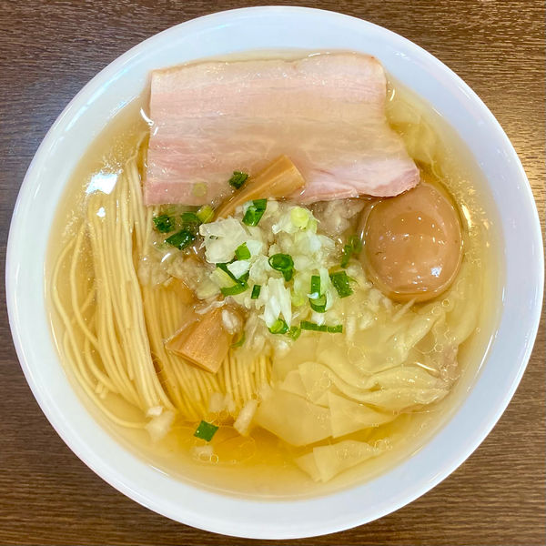 「ワンタン塩そば ¥950円（味玉サービスCP）」@中華そばイデタの写真