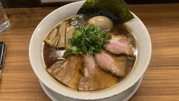 「特製中華そば」@R+の写真